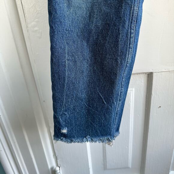 Abercrombie & Fitch A&F Mom Jean Distressed - Picture 6 of 7